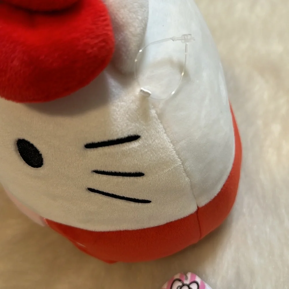 Squishmallow Official Hello Kitty Stuffed Plush Toy Animal. - Picture 9 of 11